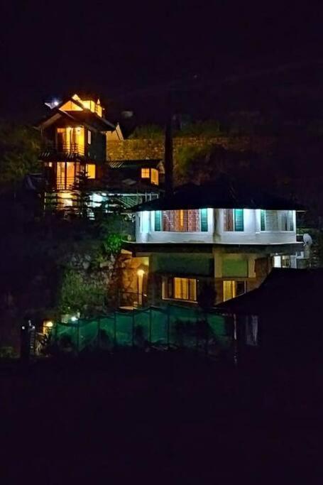Kasauli Cascade A Cheerfull 4 Bedroom Challet Exterior photo
