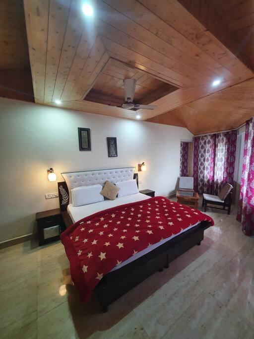 Kasauli Cascade A Cheerfull 4 Bedroom Challet Exterior photo