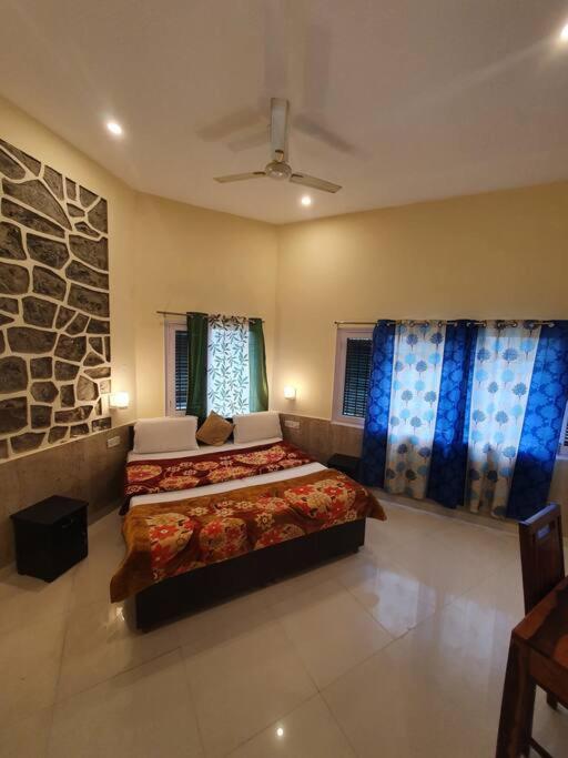 Kasauli Cascade A Cheerfull 4 Bedroom Challet Exterior photo
